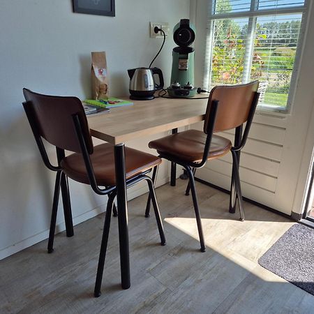 Slapen bij de molen, rustig en landelijk Ovezande Buitenkant foto